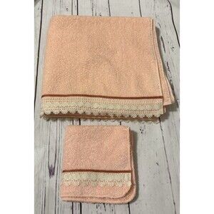 Vtg. Dundee Peach Bath Towel Set 1 Bath 1 Wash Cloth w/Lace Edging